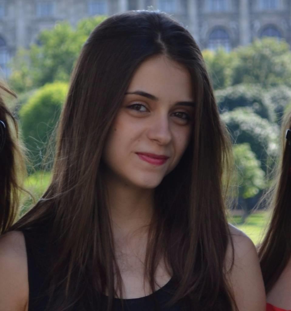 hundesitter w alexandra daniela d1d3336e-0d94-447f-9d2c-9125bdf9c9ee
